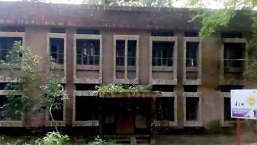 Health sub-centre Barishal.jpg