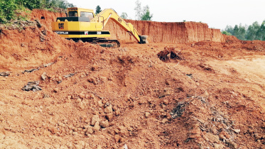 Hillock cutting.jpg