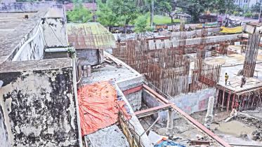 Hotel construction 1.jpg