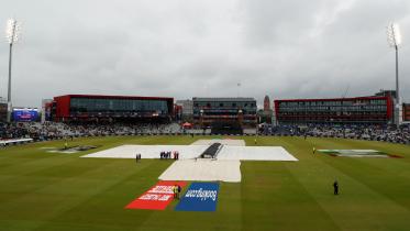 IND vs NZ RAIN.jpg