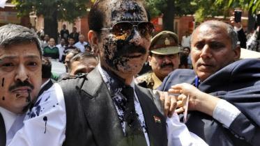 India to.jpg