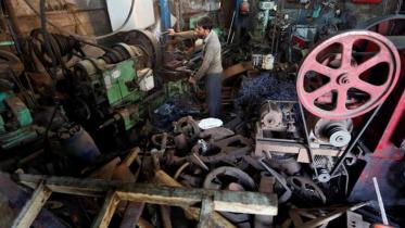 India,cash crisis,withdrawal,currency,removal,high denomination banknotes,business,economy