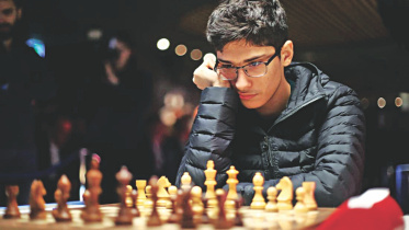 Iranian Alireza Firouzja chess.jpg