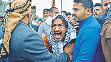 iraq violent protest 10.jpg