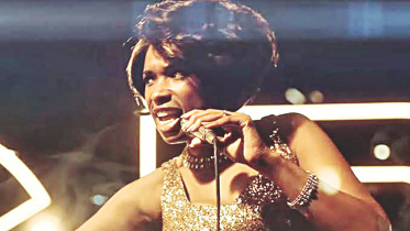 Jennifer Hudson shines.jpg