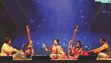 Kaushiki Chakrabarty mesmerises.jpg