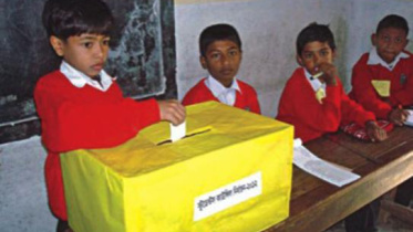 Kids voting.jpg