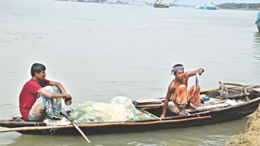 Kirtonkhola.jpg