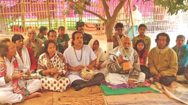 Lalon devotees at the festival