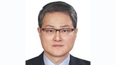 Lee web.jpg