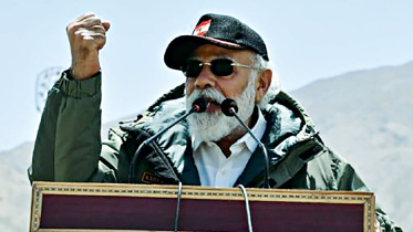 Modi-tells-troops.jpg