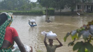 Moulvibazar flood victims huge, relief poor pic (1).JPG