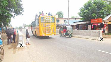 New Jersy barriers.jpg