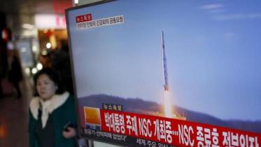 North-Korea-rocket-wb.jpg