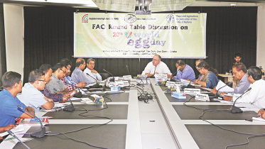 Participants at a roundtable.jpg