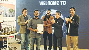 Photograph award.jpg