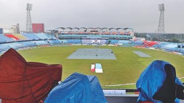 rain ctg stadium.jpg