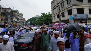 Tabligh Jamaat and Hefajat men hold rally in Mohammadpur