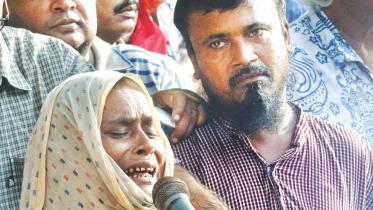 Quota movement leader Rashed khan's family