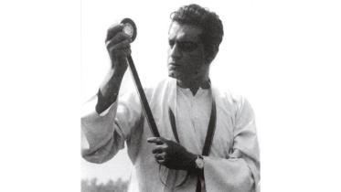 Satyajit-Ray-web.jpg