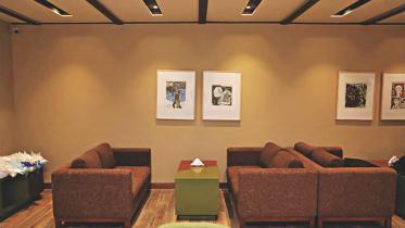 Signature Lounge by Standard Chartered