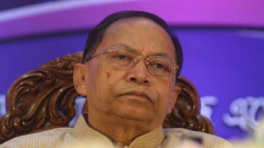 SK Sinha's appearance