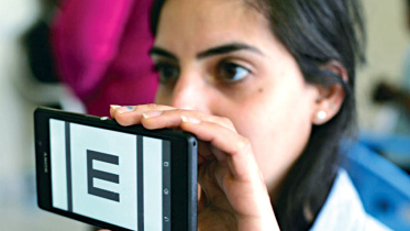 Smartphone app Peek Acuity