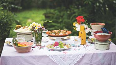 Summer Dreams - The Laid-back Bash