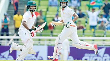 tamim-shakib-crease.jpg