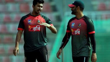 Tamim Iqbal and Soumya Sarkar