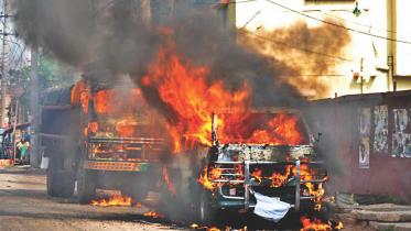 truck torched.jpg