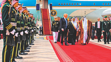 trum saudi visit 1.jpg