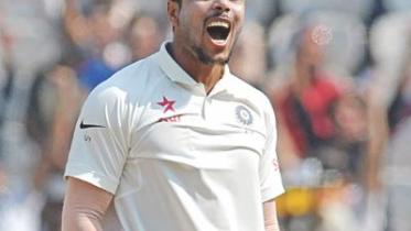 Umesh Yadav.jpg