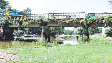 unfit bridge.jpg