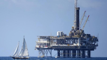 offshore oil platform