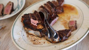 peter-luger-steak-house.jpg
