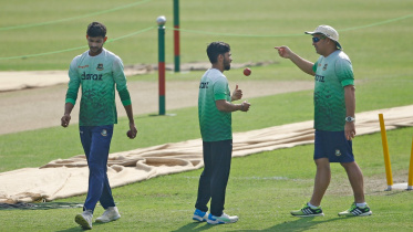 mominul_before_second_pak_test_at_dhaka.jpeg