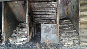 barguna_launch_fire_2.jpg