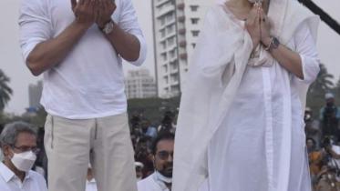 Shah Rukh and Pooja Dadlani