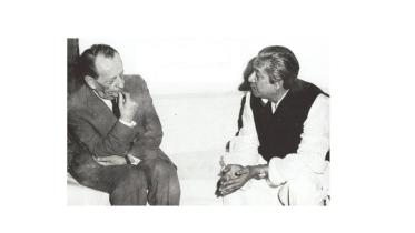  Andre-Malraux_with_sheikh_mujib.jpg