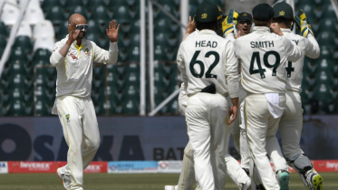 nathan_lyon.jpg