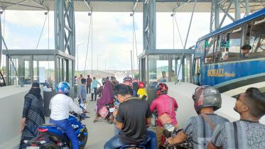 Tk 400 for renting motorbike to cross Padma Bridge