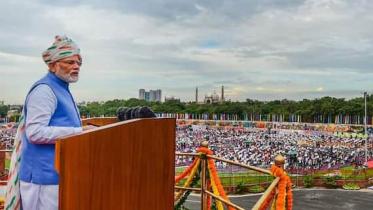 Modi sets goal into a developed nation