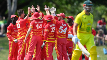 zimbabwe-australia.jpg