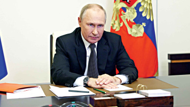 putin-martial-law.jpg