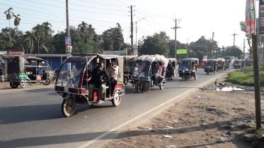 three-wheelers ban