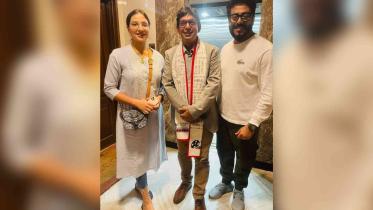 Raj Chakraborty and Subhashree Ganguly posed with Chanchal Chowdhury