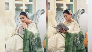 Pori Moni regrets for Razz