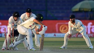 pak_vs_nz_karachi_test.jpg