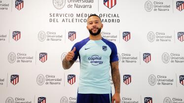 memphis_depay_signs_for_atletico_.jpg